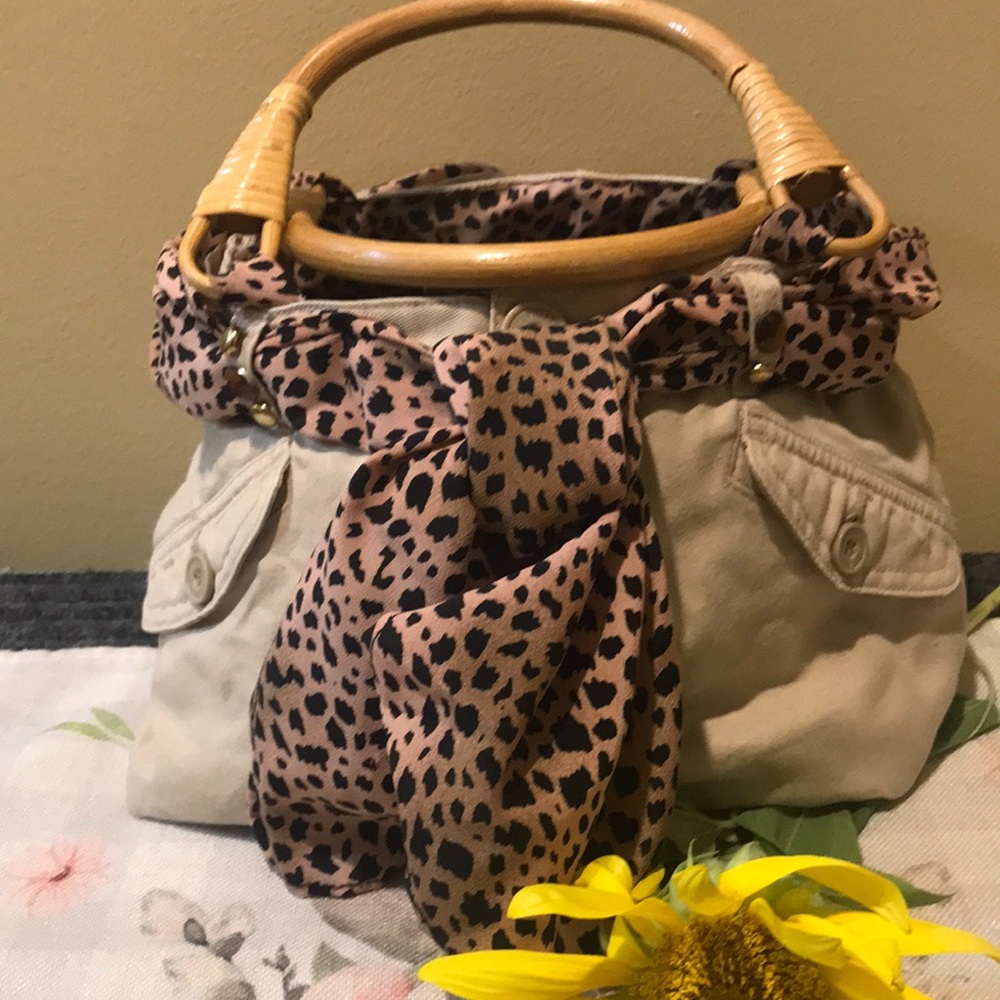 Fun size pocket pants purse